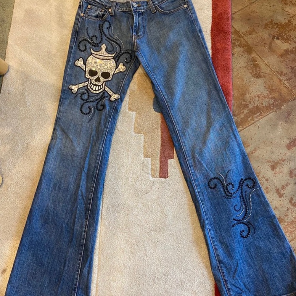 Kippy’s jeans with skull and cross bones, size 26